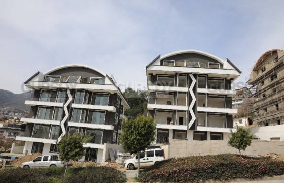 Шикарный пентхаус в престижном районе Хасбахче. 4+1,200м2 в Турции - фото 3