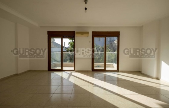 Просторный дублекс в районе Хасбахче. Квартира  3+2, 150м2 в Турции - фото 2