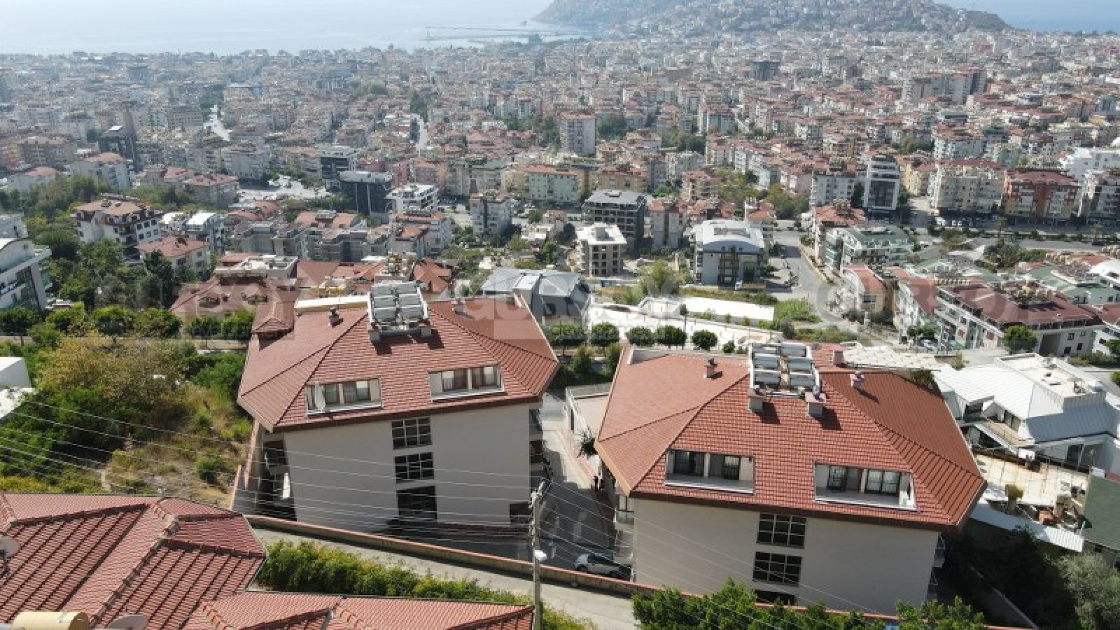 Просторный дублекс в районе Хасбахче. Квартира  3+2, 150м2 в Турции - фото 1