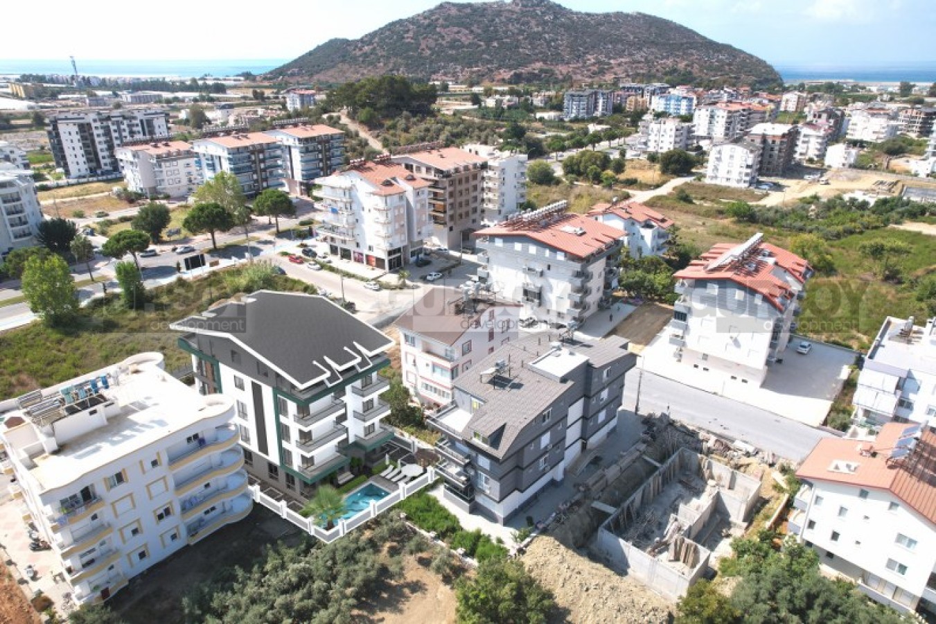 Современный уютный строящийся комплекс в Газипаше, 50-105 м2 в Турции - фото 1