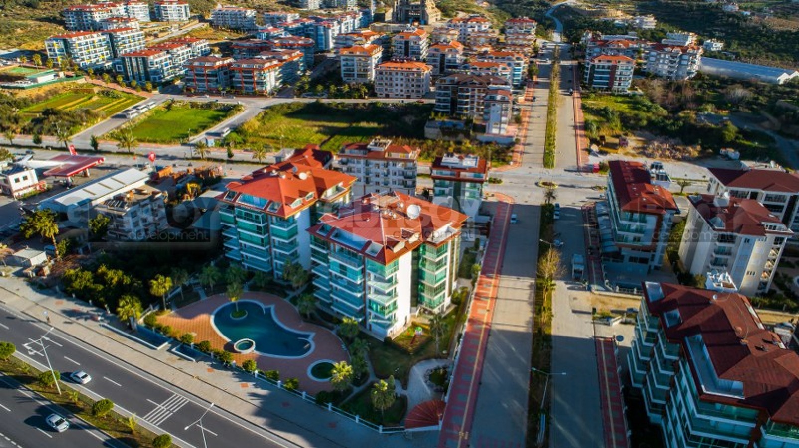 Просторная квартира с прямым видом на море, 75 м2 в Кестеле. в Турции - фото 1