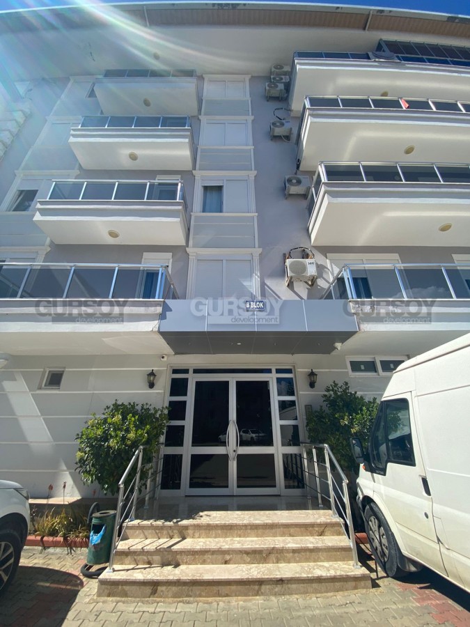Большая квартира 1+1 в Кестеле, 95 кв.м. в Турции - фото 1