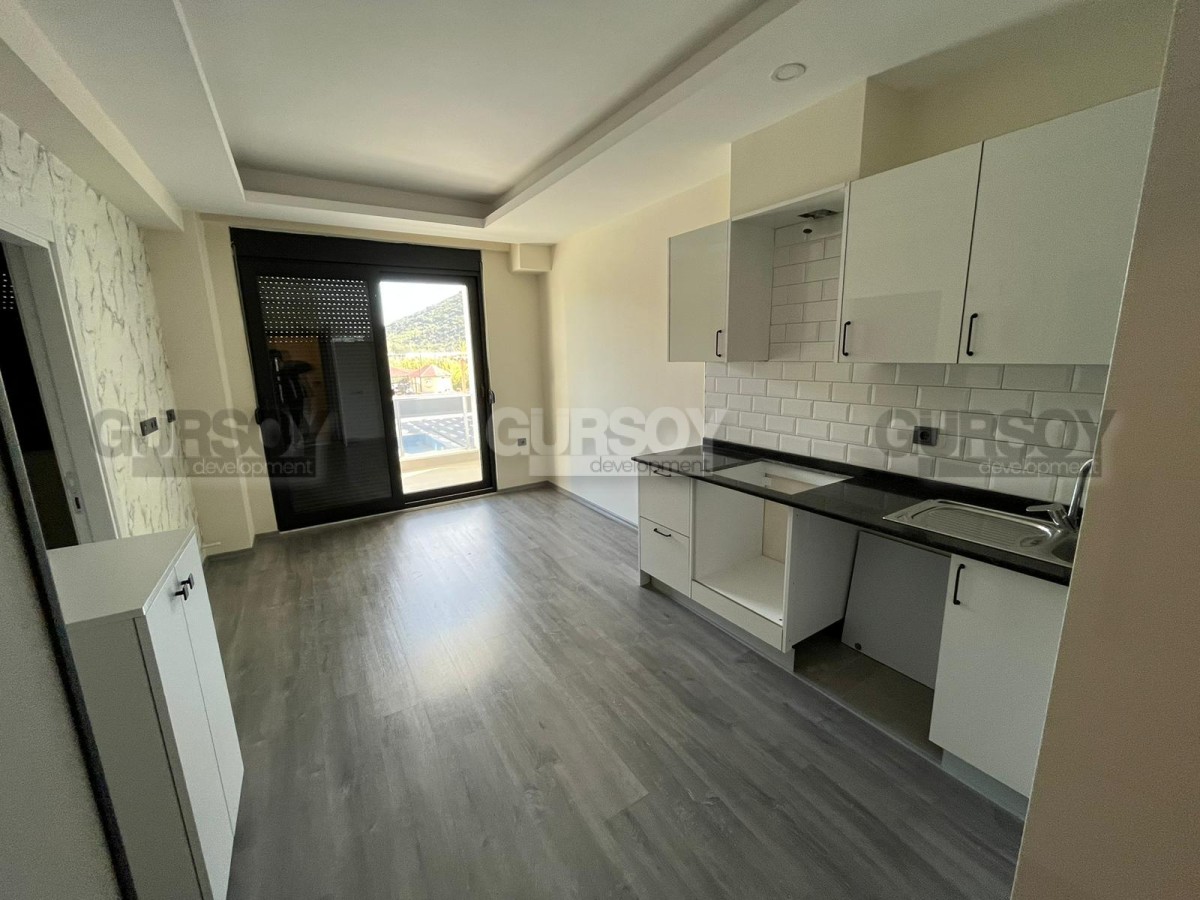 Квартира в новом комплексе в Газипаше. 1+1, 50м2 в Турции - фото 1