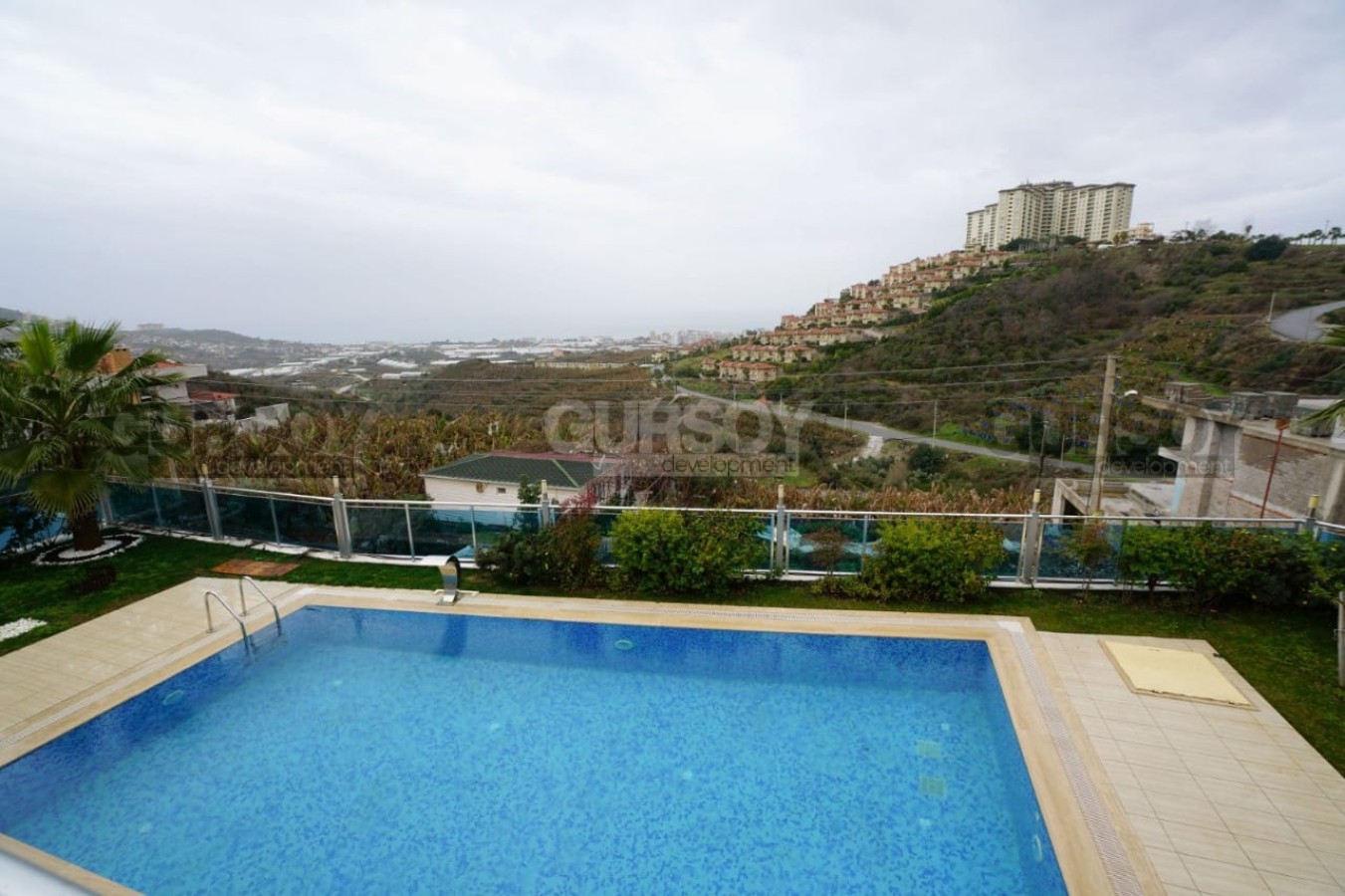 Меблированная вилла 3+1 с бассейном и видом на море в Каргыджаке, 180 м2 в Турции - фото 1