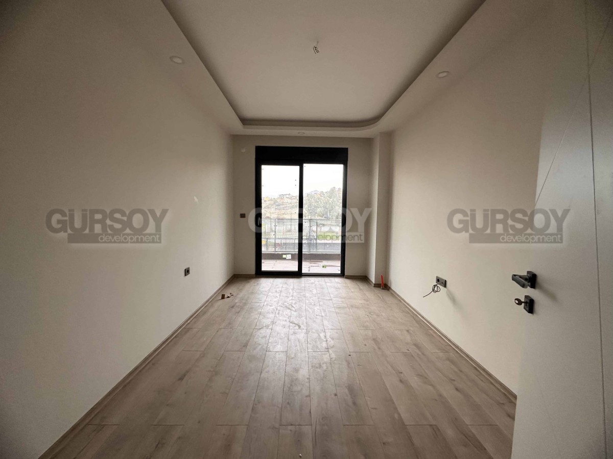 Квартира в новой резиденции с отличной инфраструктурой в Газипаше. 3+1, 140м2 в Турции - фото 1
