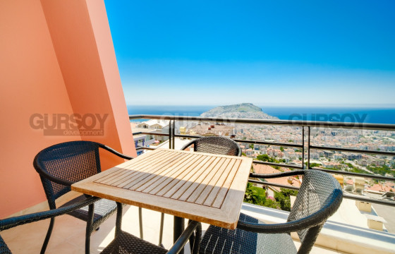 Просторный дублекс в закрытом комплексе в районе Бекташ 220 кв.м. в Турции - фото 3