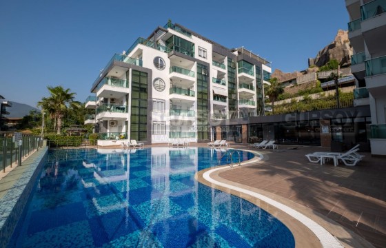 Просторная меблированная квартира 1+1 у реки Димчай в районе Кестель, 70 м2 в Турции - фото 2