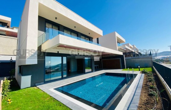 Вилла под гражданство в районе Каргыджак. 3+1,210м2 в Турции - фото 7