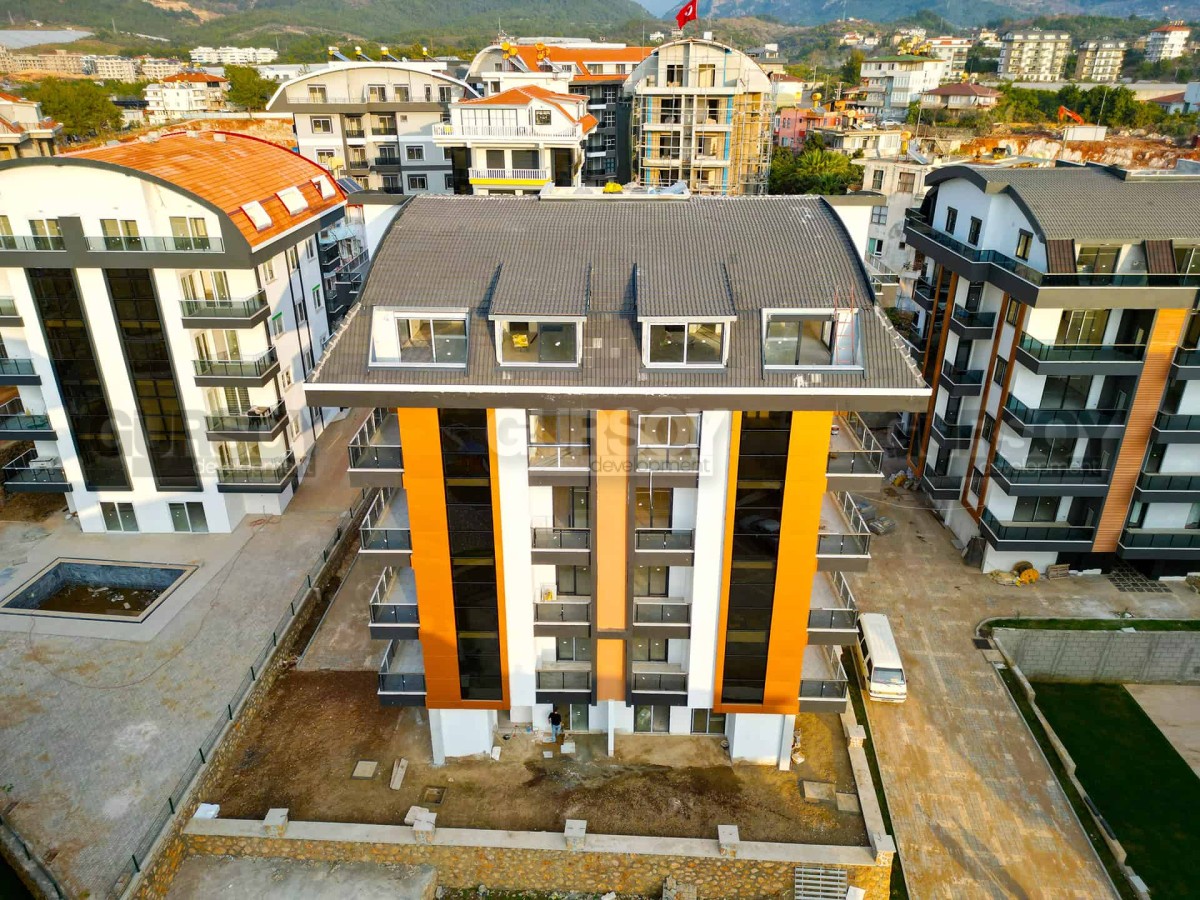 Квартира 2+1 с отдельной кухней в новом комплексе в Верхней Обе, 120м2 в Турции - фото 1