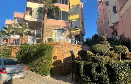 Вилла в тихом районе Кестель. 4+1, 250м2 в Турции - фото 11