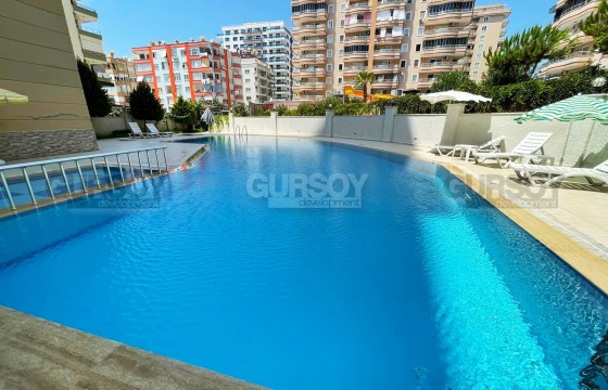 Просторная меблированная квартира 1+1 в уютном комплексе в Махмутларе, 68 м2 в Турции - фото 3