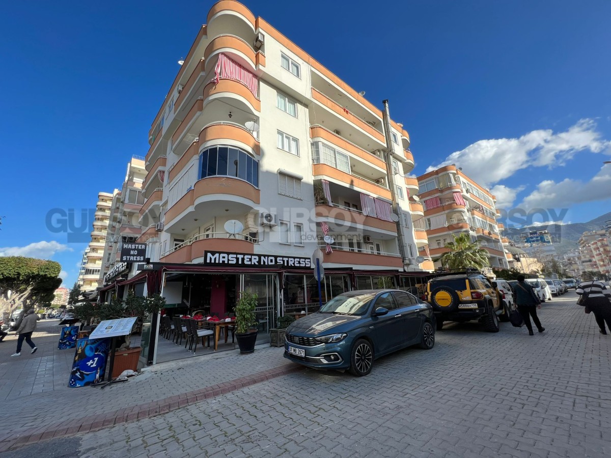 Квартира 2+1 со свежим ремонтом всего в 100 м от моря в Махмутларе, 110 м2 в Турции - фото 1