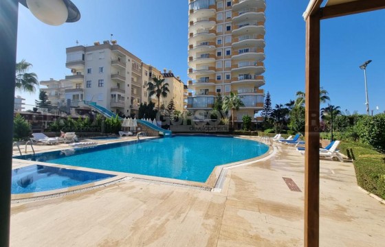 Меблированный дуплекс 4+1 с личной сауной на первой линии в Махмутларе, 260 м2 в Турции - фото 8