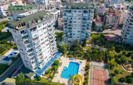 Двухкомнатная квартира с видом на море и крепость, 75 м2 в Джикджилли в Турции - фото 3