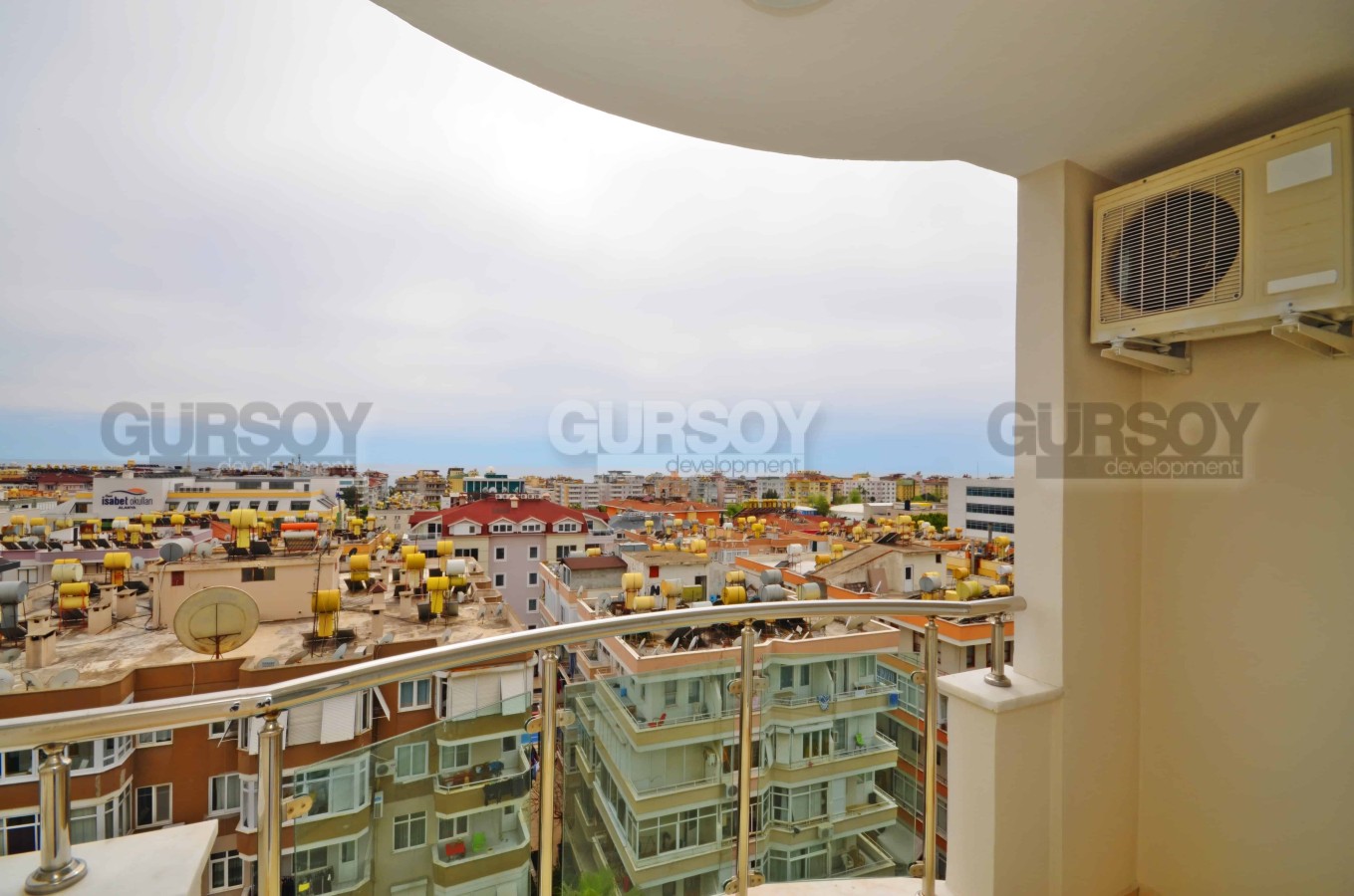 Меблированная квартира 2+1 с видом на море в 600 м от пляжа Клеопатры, 100 м2 в Турции - фото 1