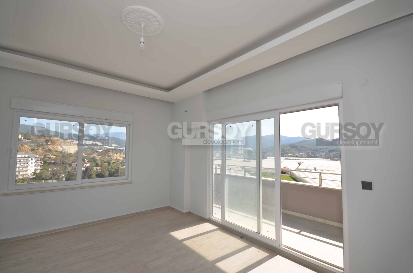 Новая квартира 2+1 с отдельной кухней и видом на море в уютном комплексе в Демирташе, 120 м2 в Турции - фото 1