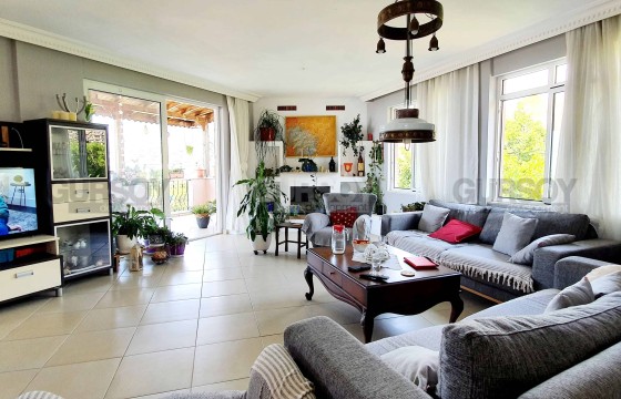 Частная меблированная вилла 4+2 всего в 650 метрах от моря в Демирташе, 380 м2 в Турции - фото 5