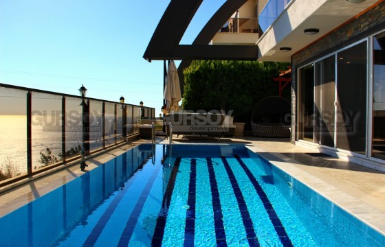 Современная меблированная вилла в Каргыджаке 4+1 с шикарными видами и бассейном, 280 м2 в Турции - фото 2