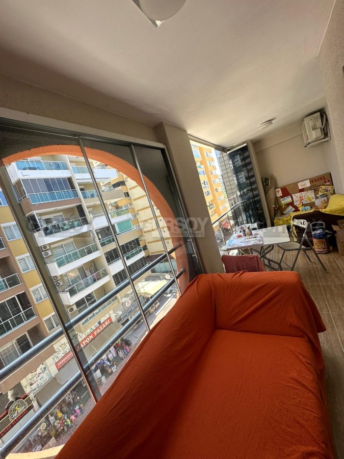 Отличная квартира 1+1 на ул. Ататюрка в Махмутларе, 80 м2. в Турции - фото 1