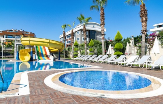 Уютная квартира 1+1 с видом на горы в элитном жилом комплексе в районе Оба, 60 м2 в Турции - фото 2