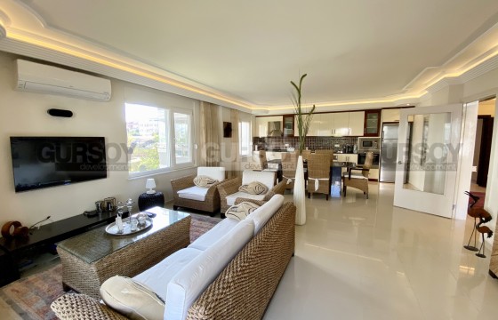 Просторная квартира 3+1 в комплексе с инфраструктурой в районе Оба, 220м2 в Турции - фото 1