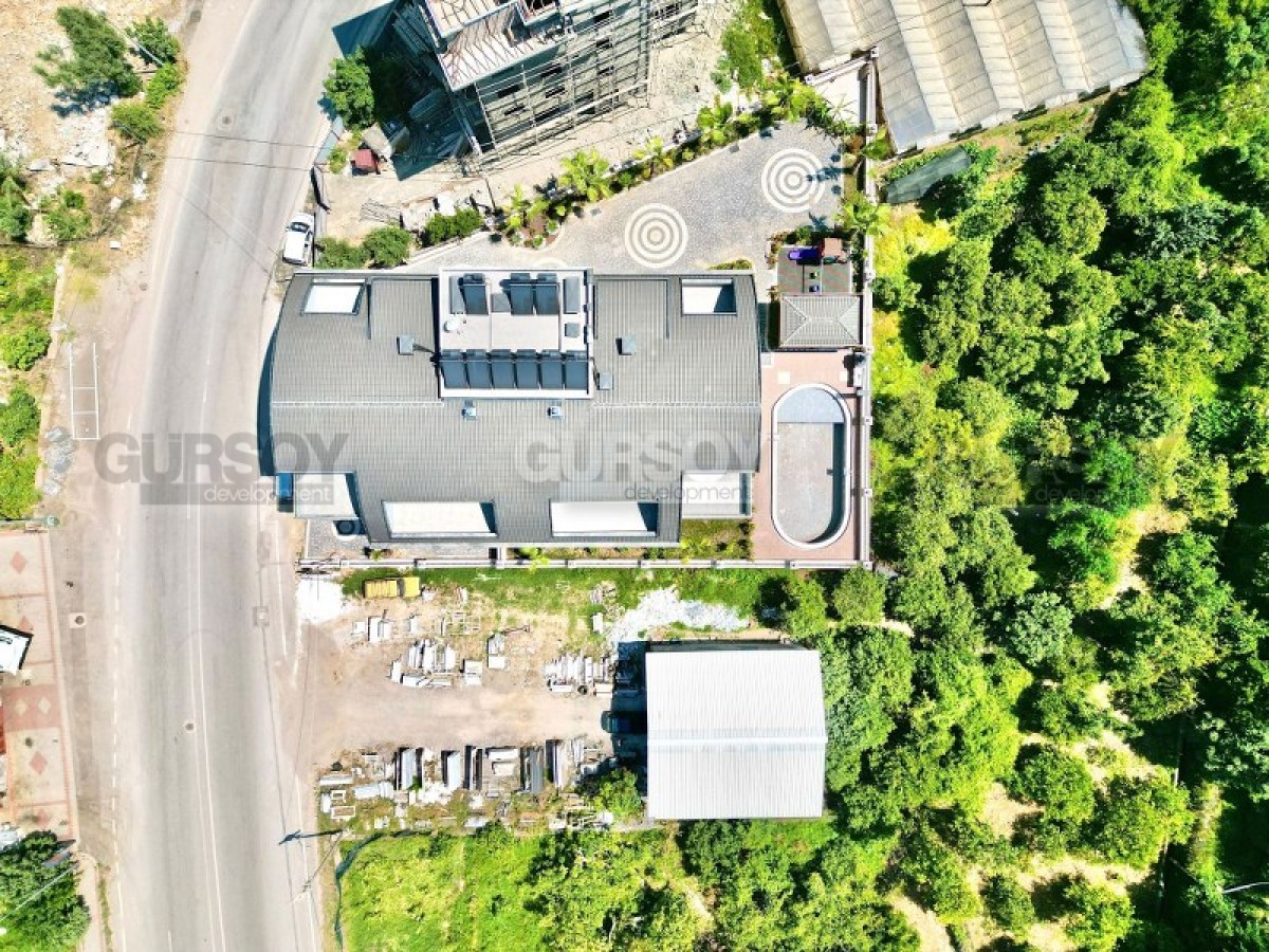 Садовый дублекс в новом комплексе в престижном районе Оба. 4+1, 180м2 в Турции - фото 1