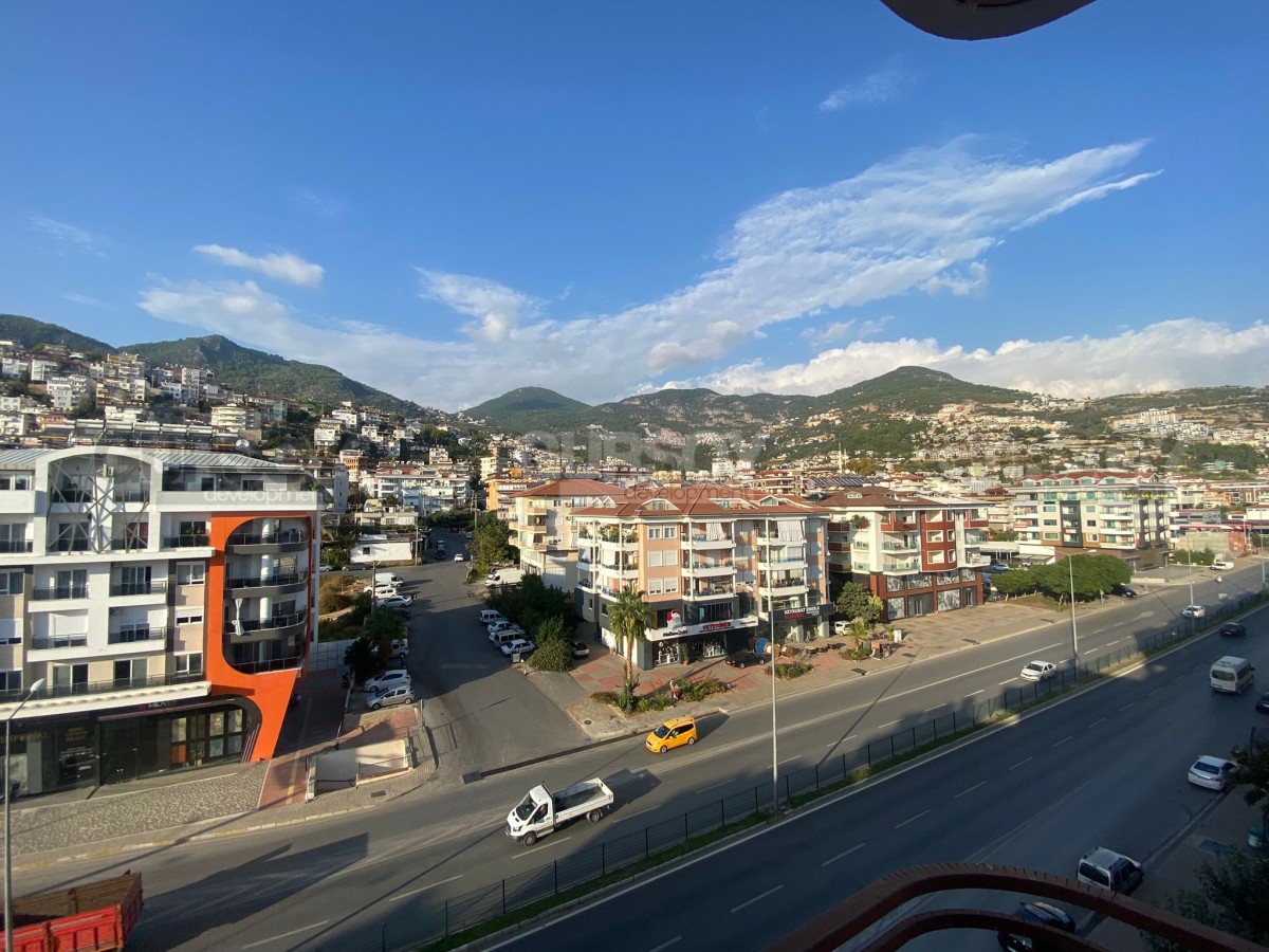 Недорогая квартира в центре Алании для переезда на ПМЖ 100 кв.м. в Турции - фото 1