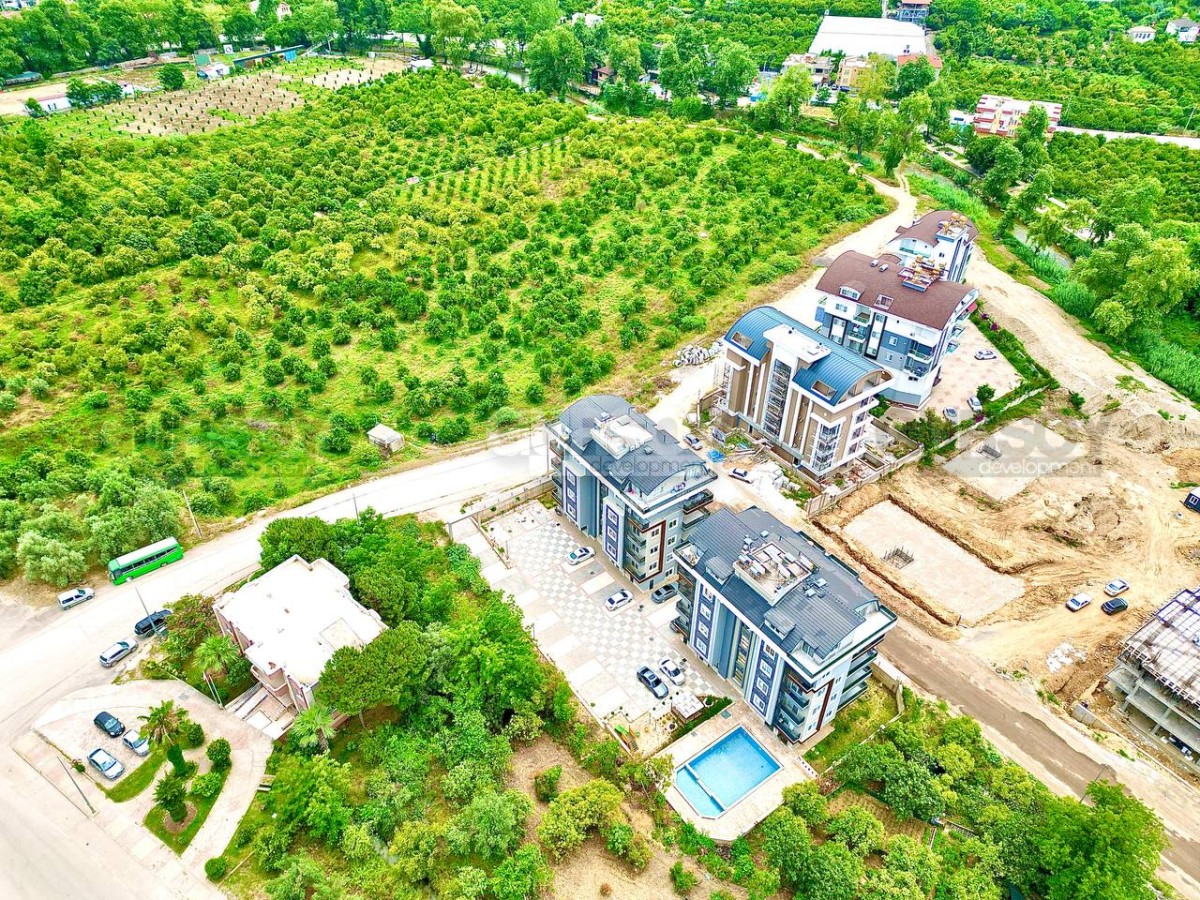 Двухкомнатная квартира с видом на природу в районе Оба, 61 м2. в Турции - фото 1
