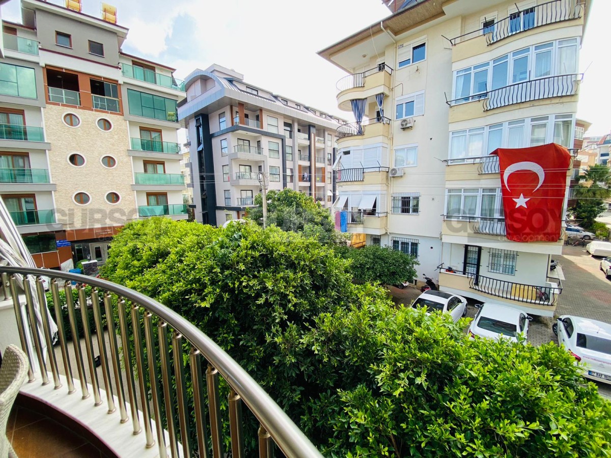 Четырехкомнатная квартира 145 кв.м. в центре Алании. в Турции - фото 1