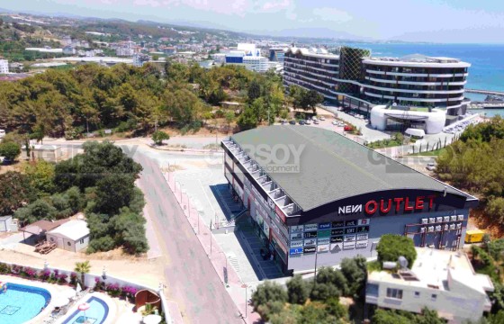 Торговые помещения с гарантированной арендой в Окурджаларе, 50-68 м2. в Турции - фото 3