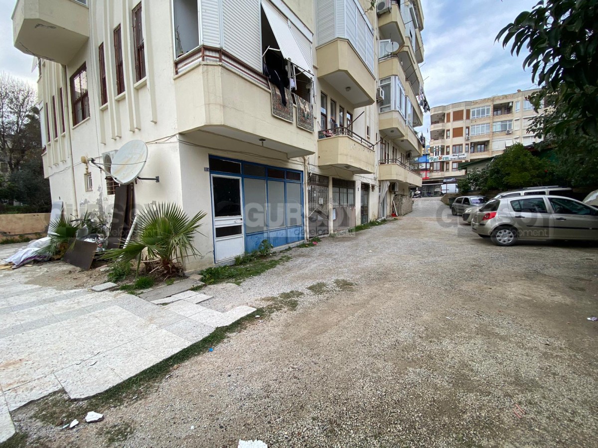 Меблированная просторная квартира 1+1 в 100 м от моря в центре Алании по доступной цене, 70 м2 в Турции - фото 1