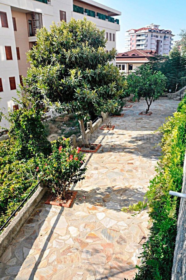 Светлая, уютная квартира в прекрасном районе Джикджилли. 2+1, 110м2 в Турции - фото 1