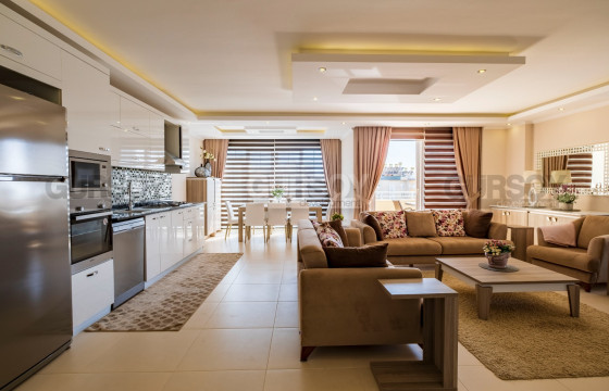 Двухуровневая квартира 4+1 в районе Тосмур, 250 м2. в Турции - фото 2