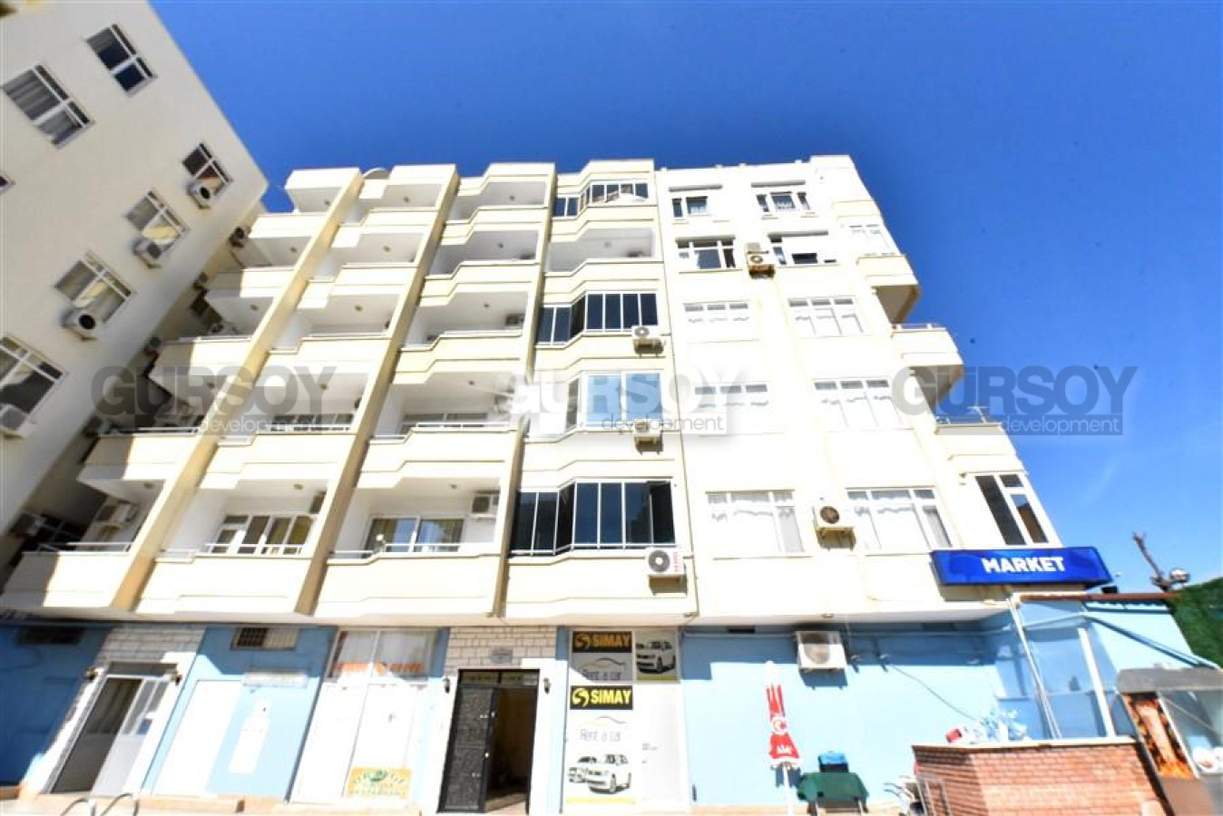 Двухкомнатная квартира 70 м2 с видом на море. Тосмур, Алания. в Турции - фото 1