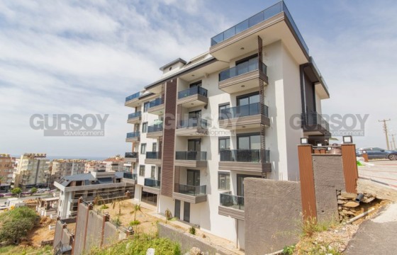 Меблированная квартира 1+1 в новом ЖК всего в 600 м от пляжа Клеопатры, 50 м2 в Турции - фото 5