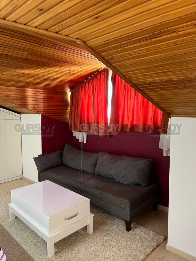 Уютная квартира-дуплекс 4+1 в центе Алании, 225 кв.м. в Турции - фото 1