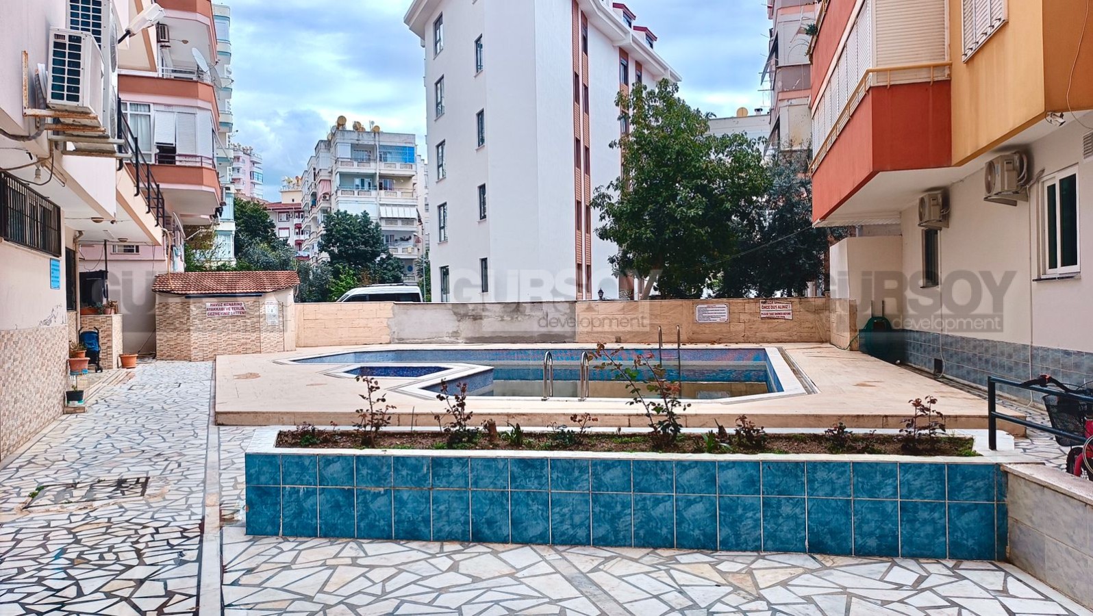 Меблированная квартира 3+1 в центре Алании с видом на море и Крепость, 160 м2 в Турции - фото 1