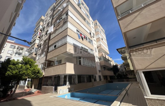 Меблированная квартира 1+1 всего в 300 м от моря в районе Оба, 65 м2 в Турции - фото 12