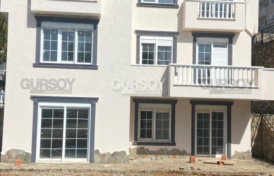 Большая вилла 6+2 под гражданство в районе Бекташ, 350 кв.м. в Турции - фото 12