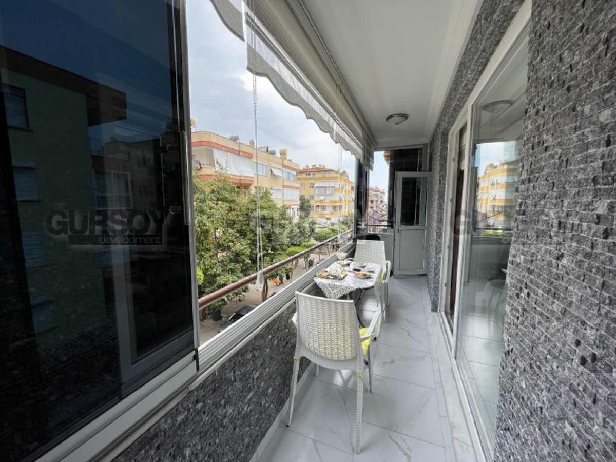 Комфортабельная квартира 2+1 в самом центре Алании, 100 кв.м. в Турции - фото 1