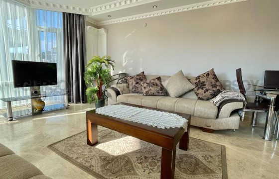 Отличная трехкомнатная квартира 110 кв.м. в Джикджилли в Турции - фото 1