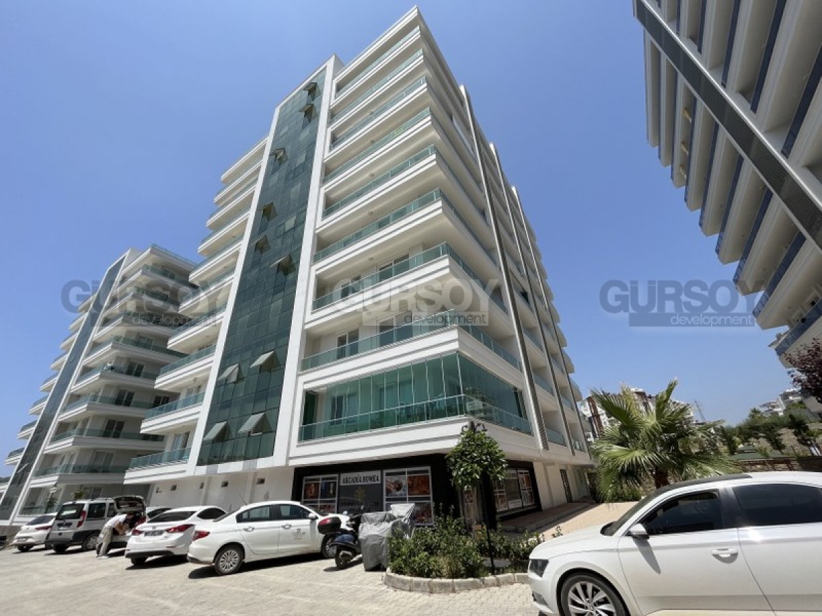 Новая просторная квартира 1+1 в элитном комплексе в Авсалларе, 65 м2 в Турции - фото 1