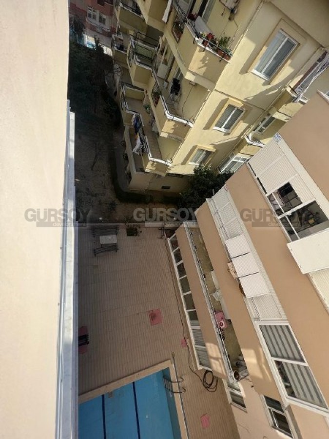 Меблированная квартира 3+1 всего в 300 м от моря в районе Оба, 115 м2 в Турции - фото 1