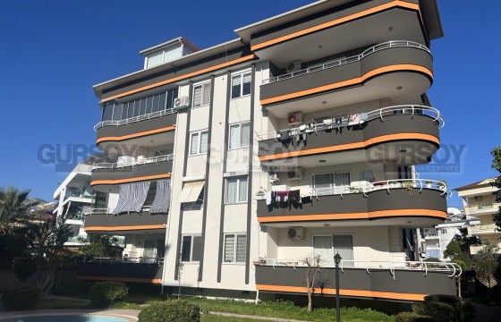 Меблированная квартира 2+1 всего в 450 метрах от моря в районе Тосмур, 110 м2 в Турции - фото 3