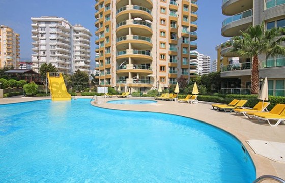 Шикарное предложение – большая квартира с мебелью на срочной продаже в Махмутларе 110 кв.м. в Турции - фото 9