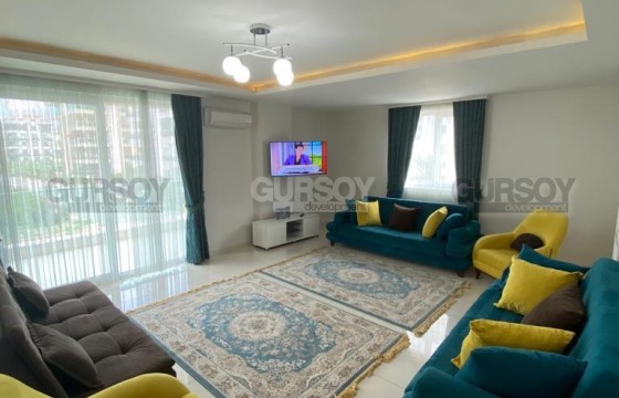 Комфортабельная, просторная квартира на первой линии от моря, в жилом комплексе с богатой внутренней инфраструктурой в Турции - фото 2