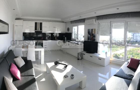 Стильная, просторная квартира с новым качественным ремонтом и современным дизайном в Турции - фото 1