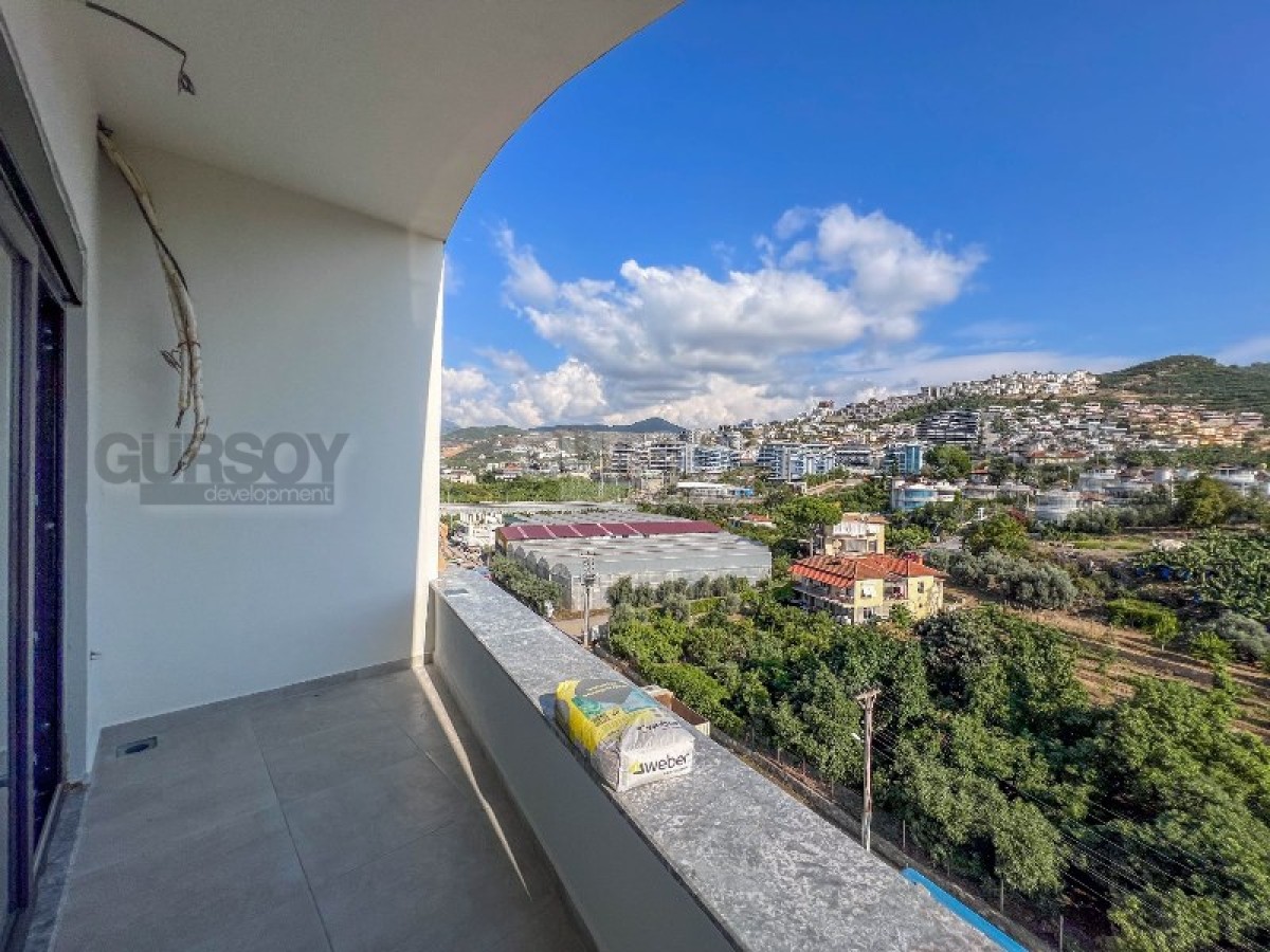 Панорамная двухуровневая квартира 2+1, в новом жилом комплексе, в центре района Каргыджак в Турции - фото 1