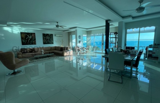 Видовая двухуровневая квартира на 1-й линии от моря, в престижном районе Аланьи - Кестель в Турции - фото 5