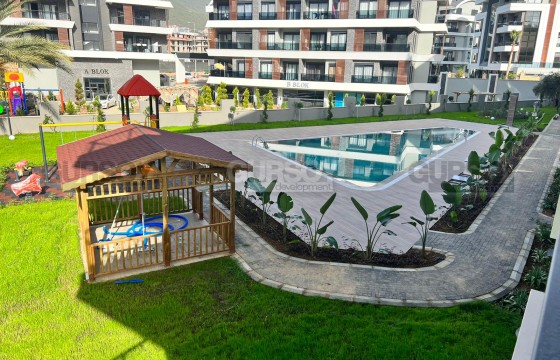 Новая квартира с качественной чистовой отделкой, на 2-м этаже в спокойном районе Аланьи - Верхняя Оба в Турции - фото 2